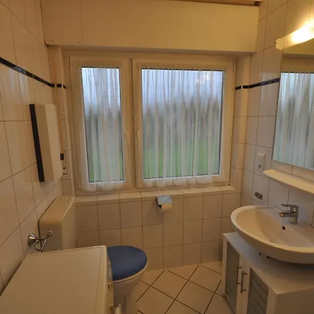 Nr 201 - Am Tief بيت للعطل نايهالينجازييل